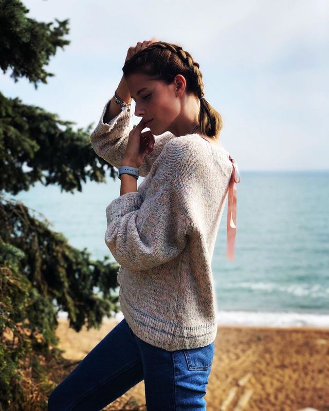 Ярослава Магучіх – найкраща молода легкоатлетка світу: спокусливі фото красуні - фото 370040