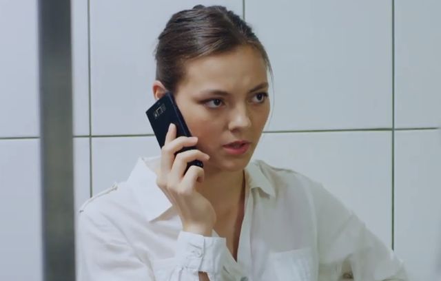 Віра стає жертвою булінгу - фото 370597