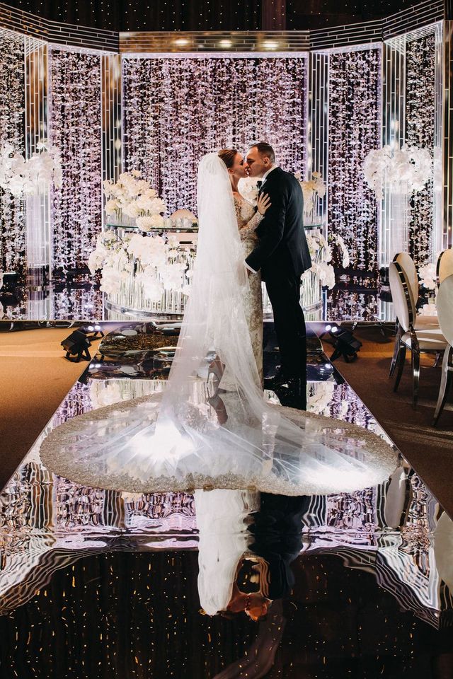 Дорожче, ніж в Каменських: як виглядало найрозкішніше весілля 2019 року в Україні - фото 370932