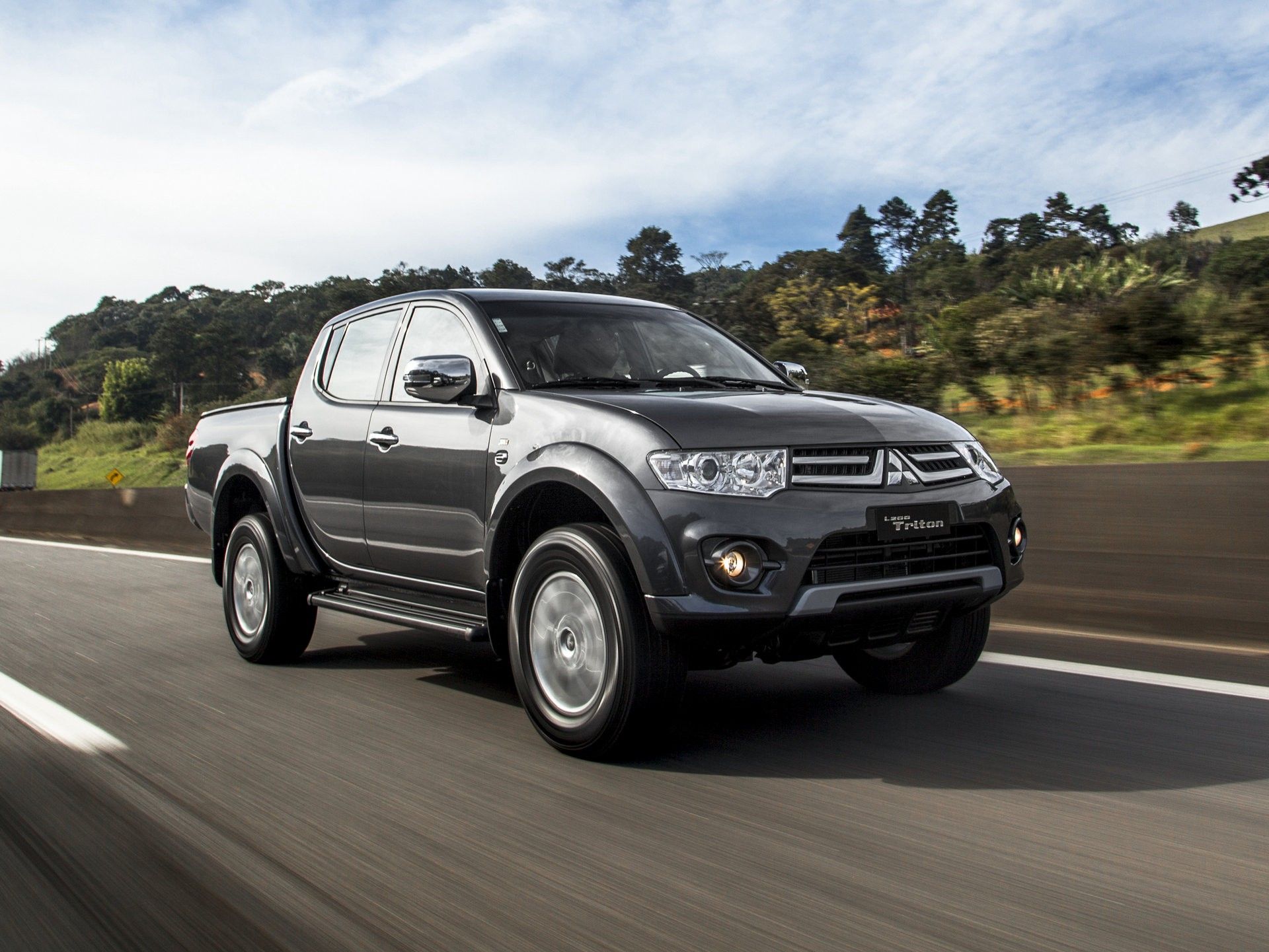 Mitsubishi L200 з тріском провалив краштест, отримавши нуль зірок