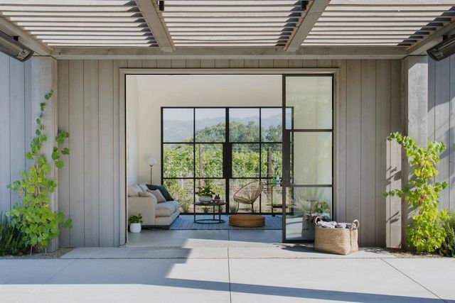 Як виглядає ідеальний дім для літніх людей у Каліфорнії: яскраві фото - фото 371166