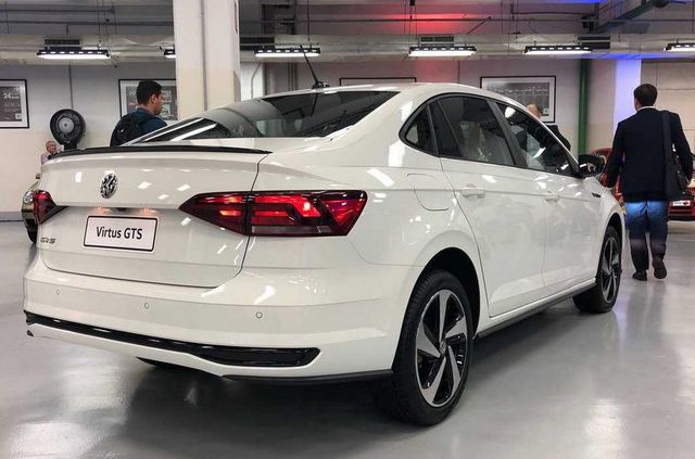 Volkswagen представив Polo нового покоління - фото 371628