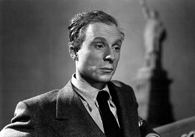 Як виглядає найстаріший чинний актор світу - фото 371992