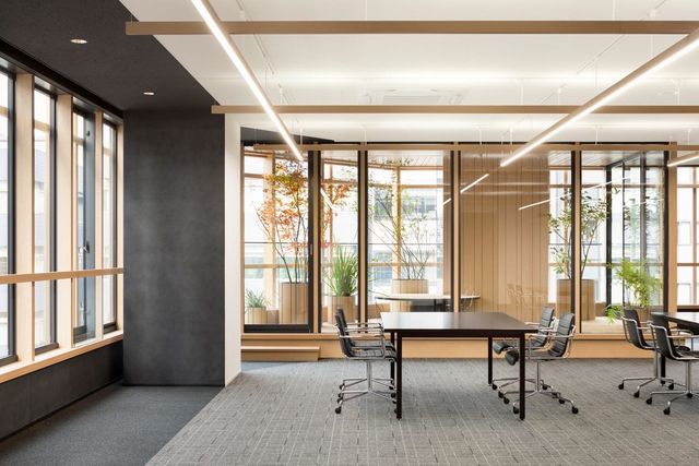 В Токіо з'явився незвичайний офіс, де б хотів працювати кожен (фото) - фото 372080