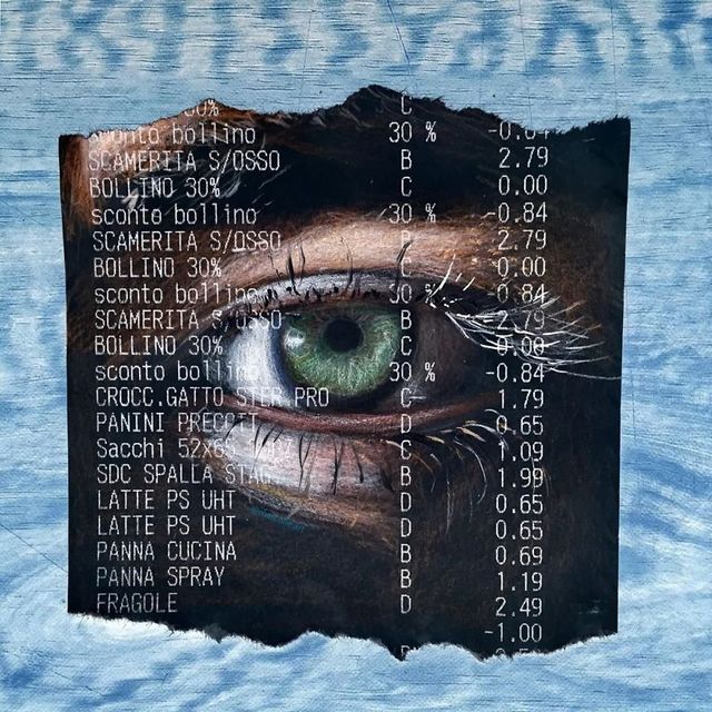 Молодий італієць ніколи не викидає чеки, і ось для чого (фото) - фото 372157