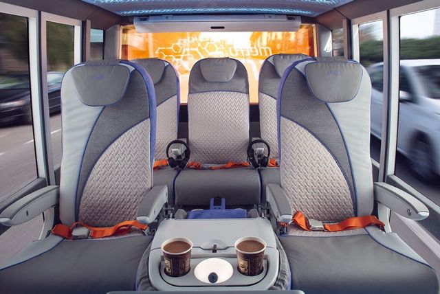 Швейцарці здивували незвичайним промисловим електрокаром - фото 372188