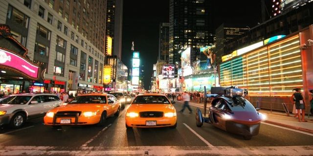 У США представили прототип літаючого автомобіля - фото 372234