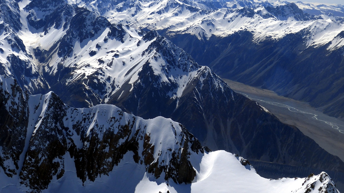 Льодовики почервоніли у Новій Зеландії - фото 1