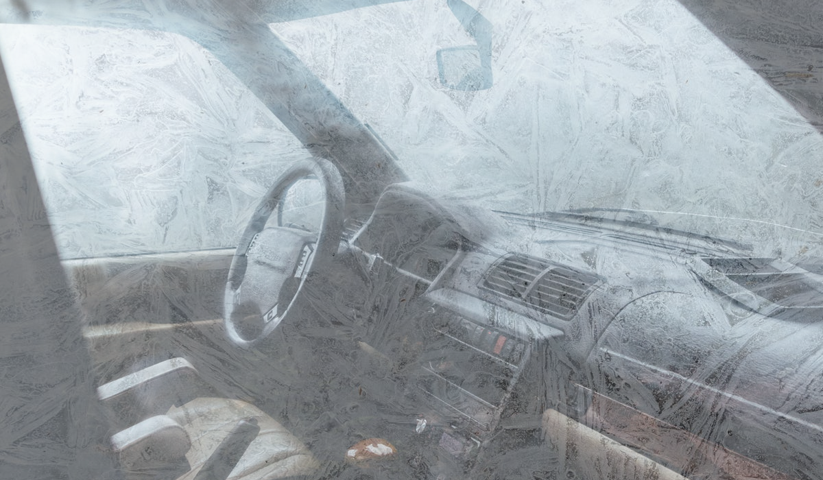 Як уникнути примерзання двірників до скла: три лайфхаки для водіїв