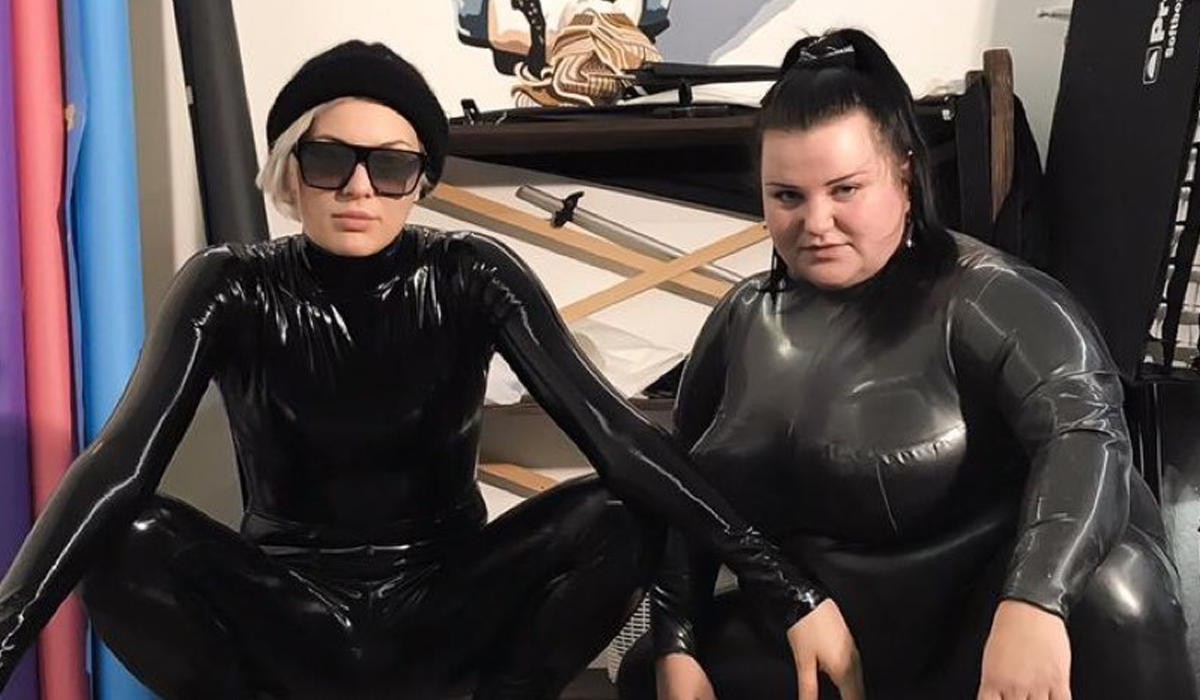 alyona alyona і MARUV здивували мережу спільним фото в латексних костюмах