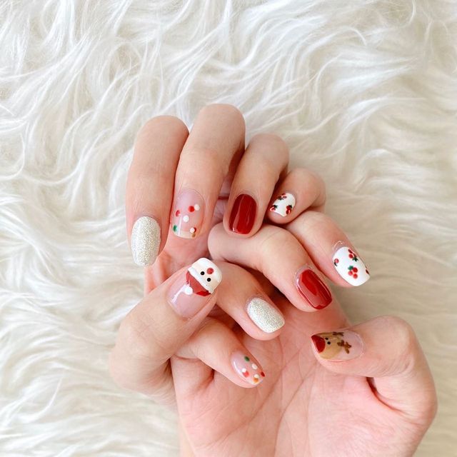 Новорічний манікюр 2020: готові варіанти нігтів на Новий рік у фото - фото 372811