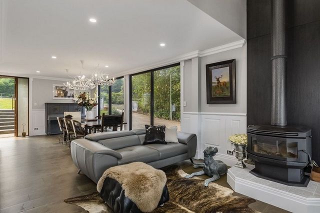 Важко повірити: австралієць перетворив амбар у розкішний дім - фото 372957