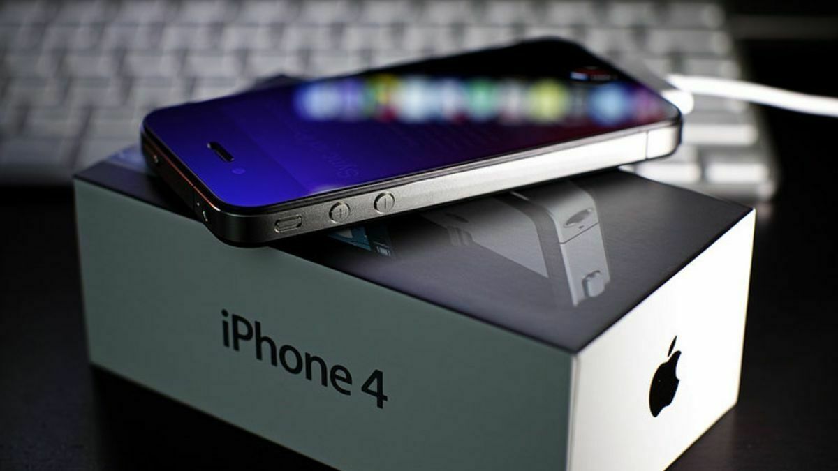 iPhone 4 очолив ТОП 100 гаджетів десятиліття