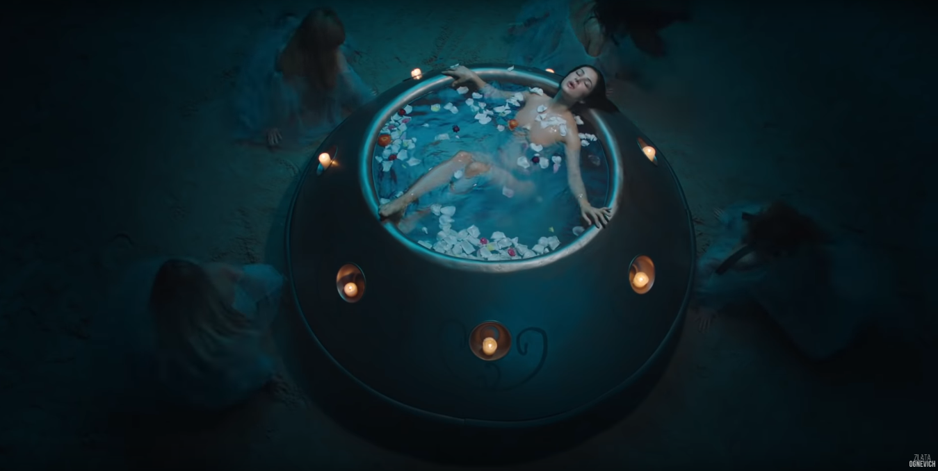 Злата Огнєвіч – Чом ти не прийшов: дивіться новий відвертий кліп (18+)