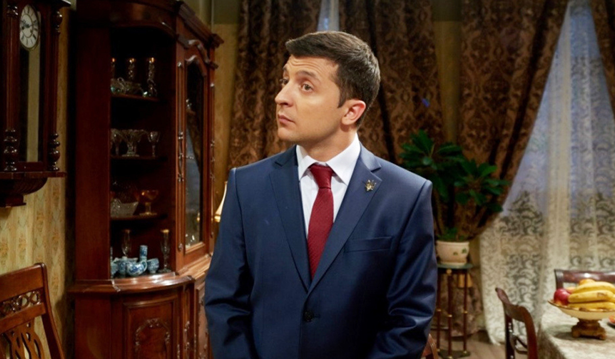Слуга народу в Росії: серіал зняли з ефіру після прем'єри, вирізавши жарт про Путіна