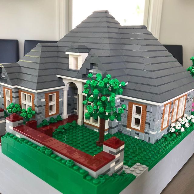 Американка будує з LEGO копії приватних будинків за чималу плату - фото 373930