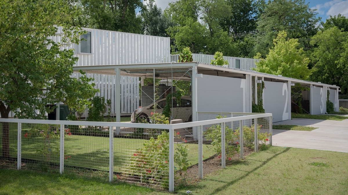 Американці створили круті будинки з морських контейнерів