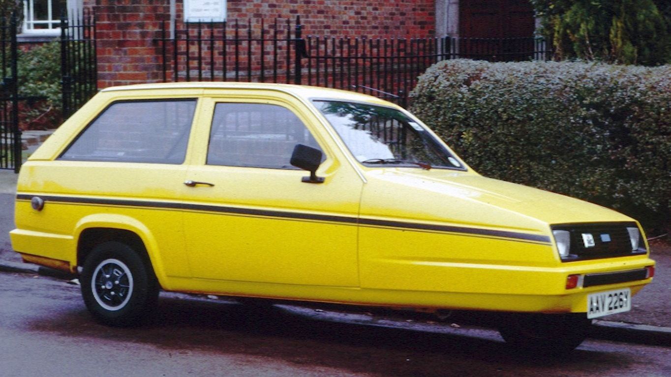 У мережі показали дрифт на незвичайному триколісному авто: відео