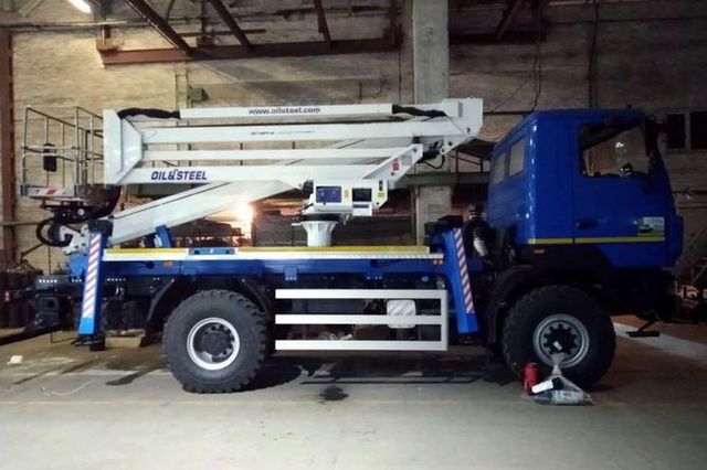 Український завод спецтехніки представив унікальний автомобіль: фото - фото 375592