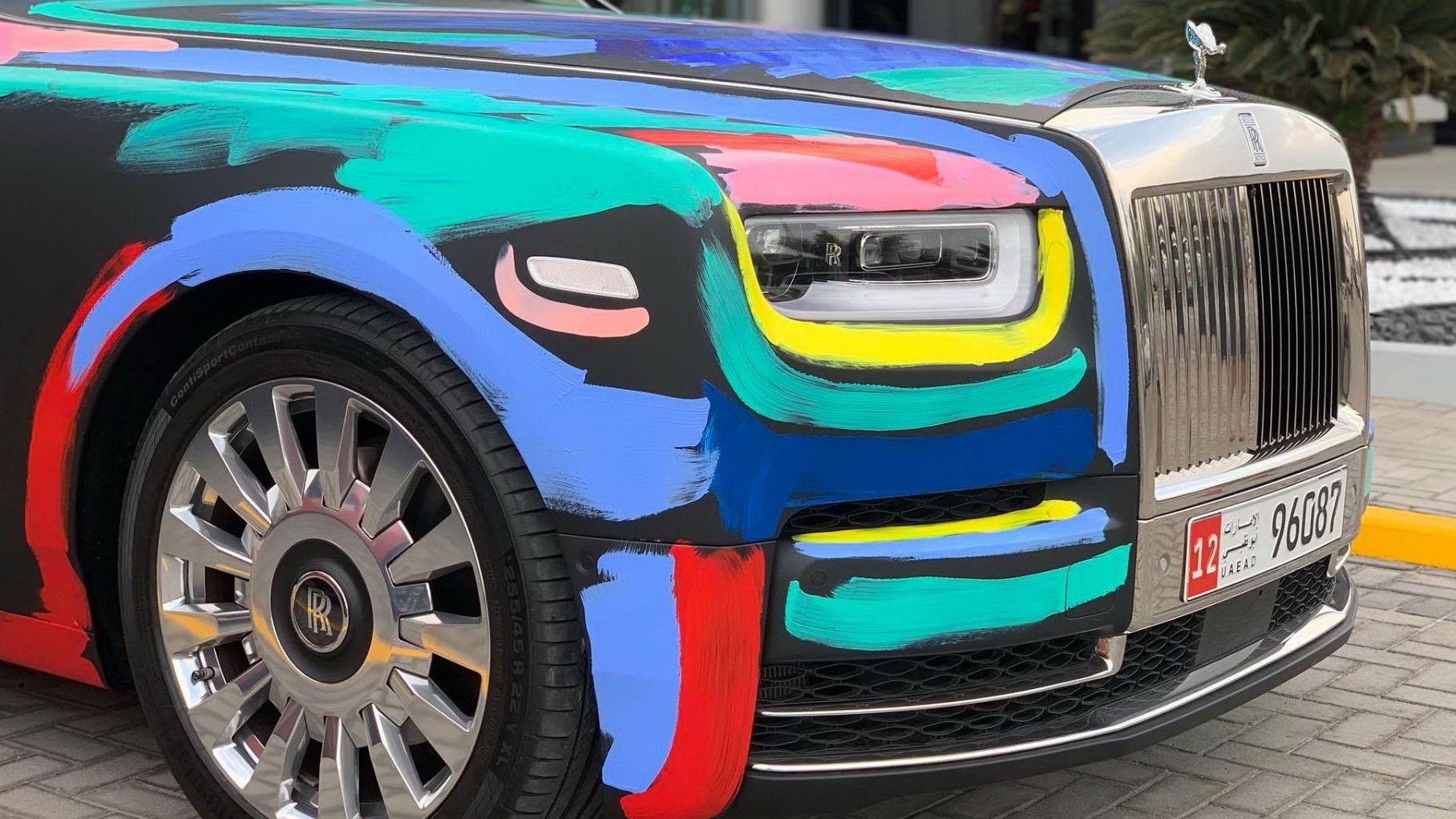 Rolls-Royce Phantom - фото 1