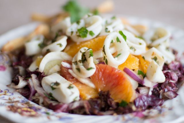 Легкі салати на Новий рік 2025: смачні рецепти з фото - фото 375918