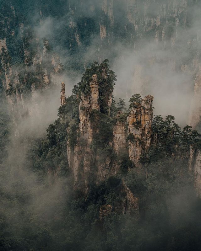 Яскраві фото американця показують, чому варто мандрувати - фото 376241