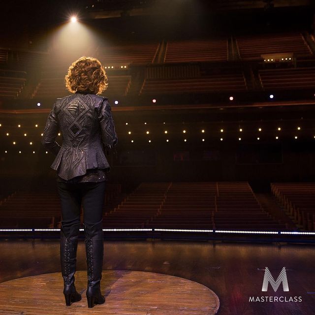 Подарунки на Новий рік: 15 бюджетних варіантів на будь-який смак - фото 376553