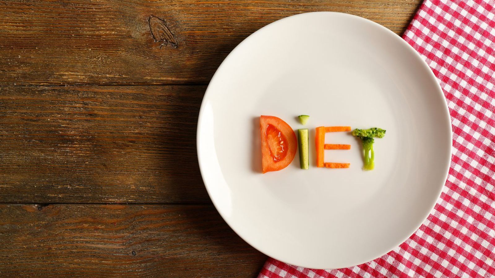 Психологи пояснили, чому не варто сидіти на дієті під час новорічних свят