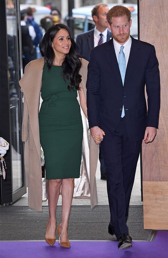 Експерти підрахували, скільки Меган Маркл витратила на свій гардероб у 2019 році - фото 376683
