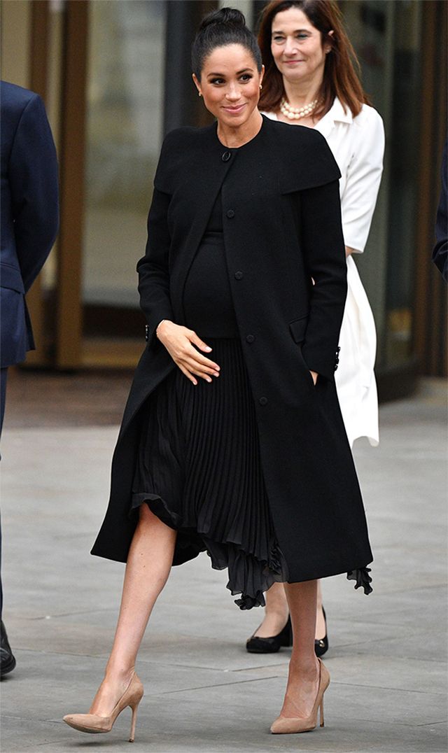 Експерти підрахували, скільки Меган Маркл витратила на свій гардероб у 2019 році - фото 376689