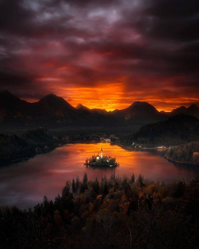 Захопливі подорожі австрійського веб-дизайнера: ефектні фото - фото 376890