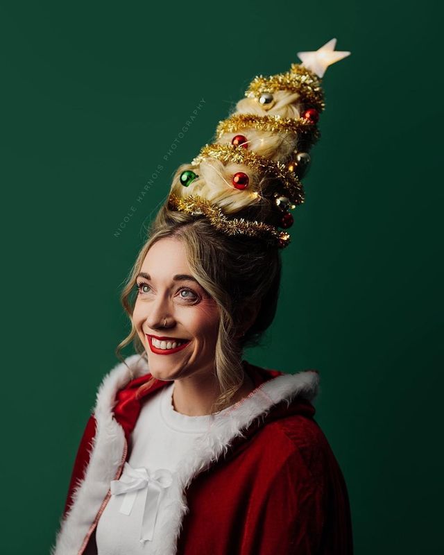 Ялинка замість зачіски: кумедні фото, які змусять усміхнутись - фото 377160