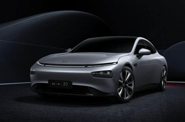 Утричі дешевше: китайці випустили свою версію Tesla Model S - фото 377294