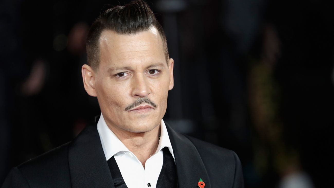 Фото Джонні Деппа з Ванессою Параді облетіли мережу