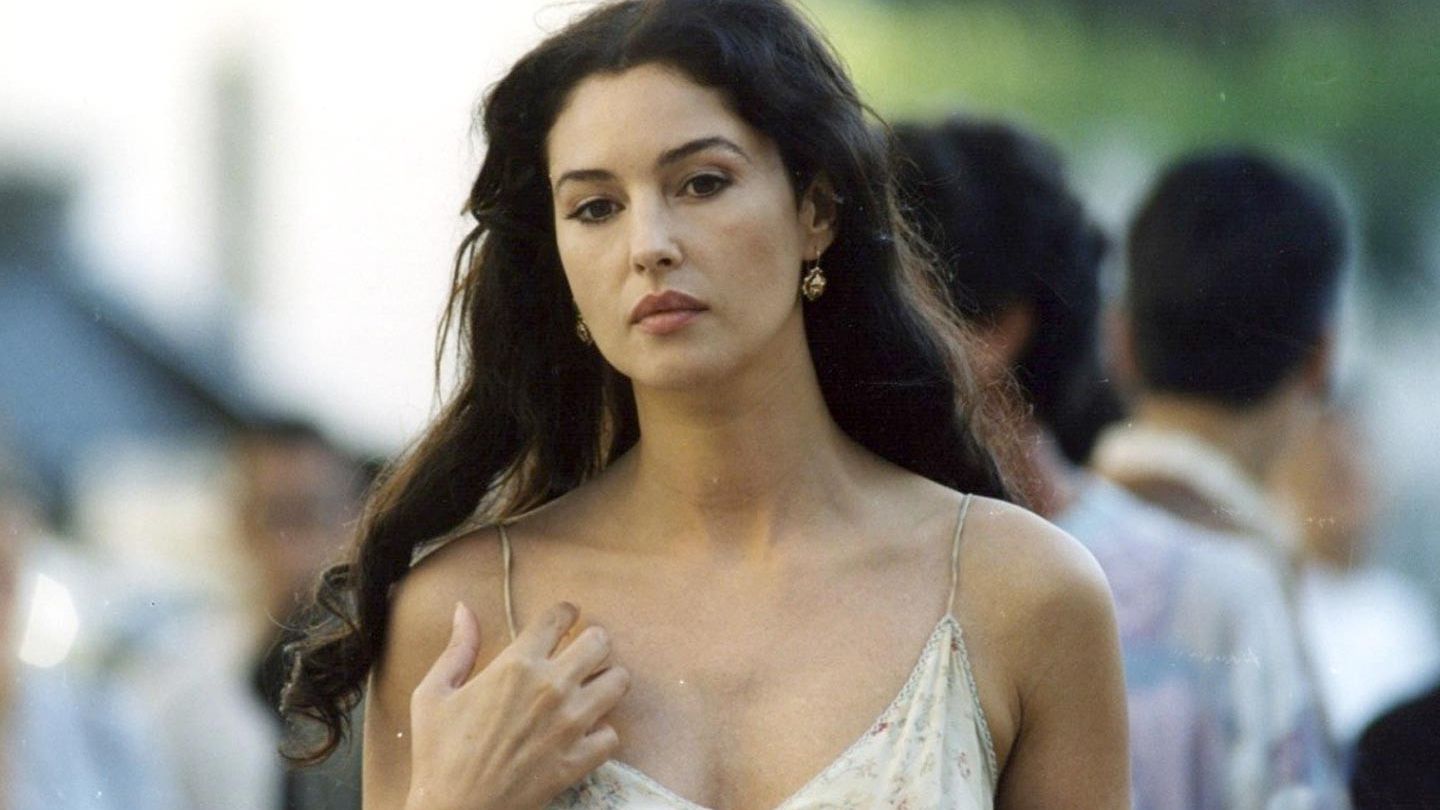 Моніка Белуччі обрала сукню як у Тіни Кароль