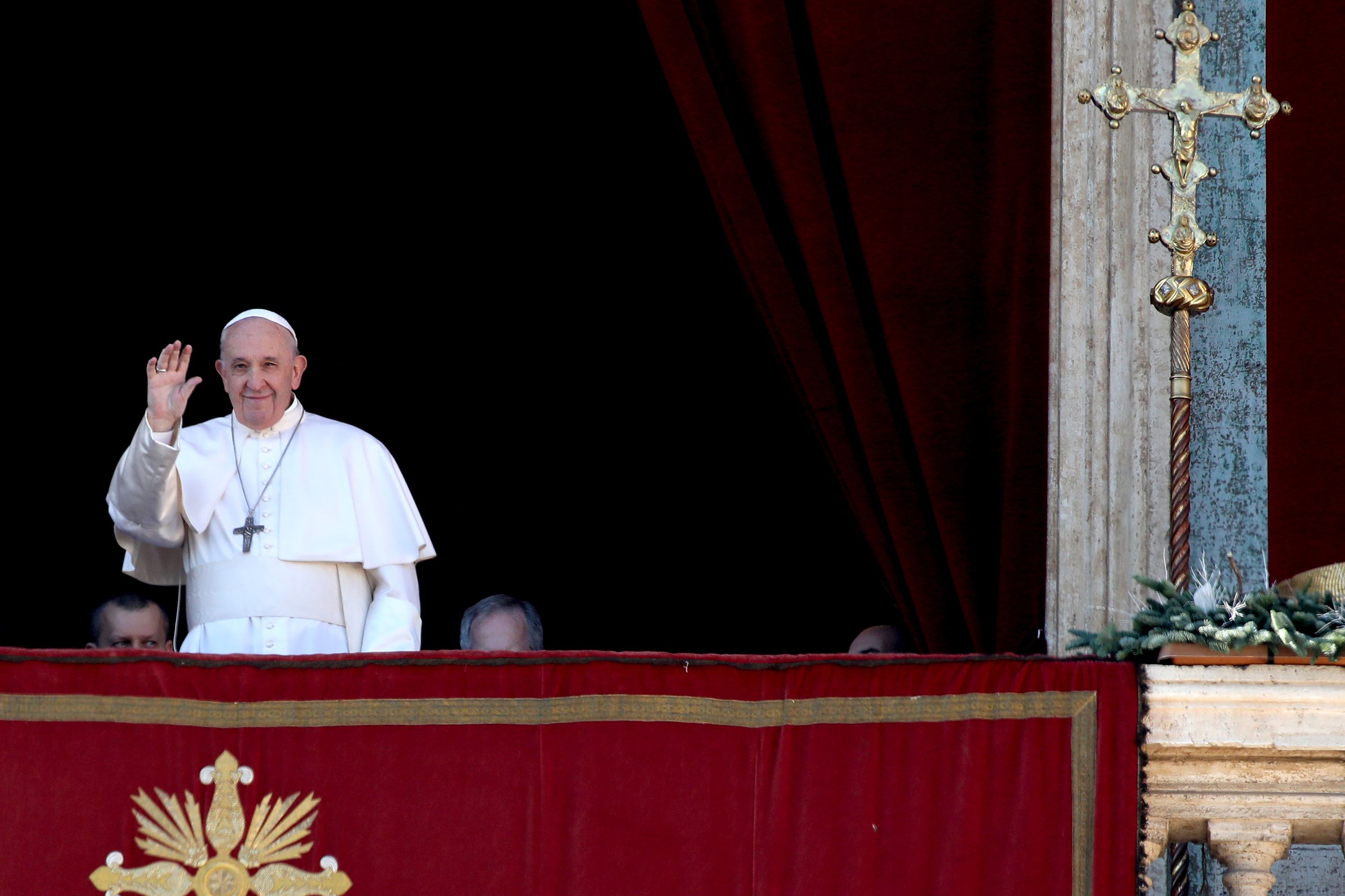 Перший мем року: рукоприкладство Папи Римського зробило його зіркою мережі
