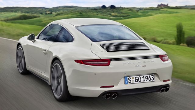 З конвеєра зійшов останній Porsche 911 старого покоління - фото 378214