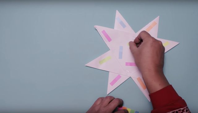 Різдвяна зірка для Вертепу своїми руками – ідеї, як зробити звізду на Коляду - фото 378396