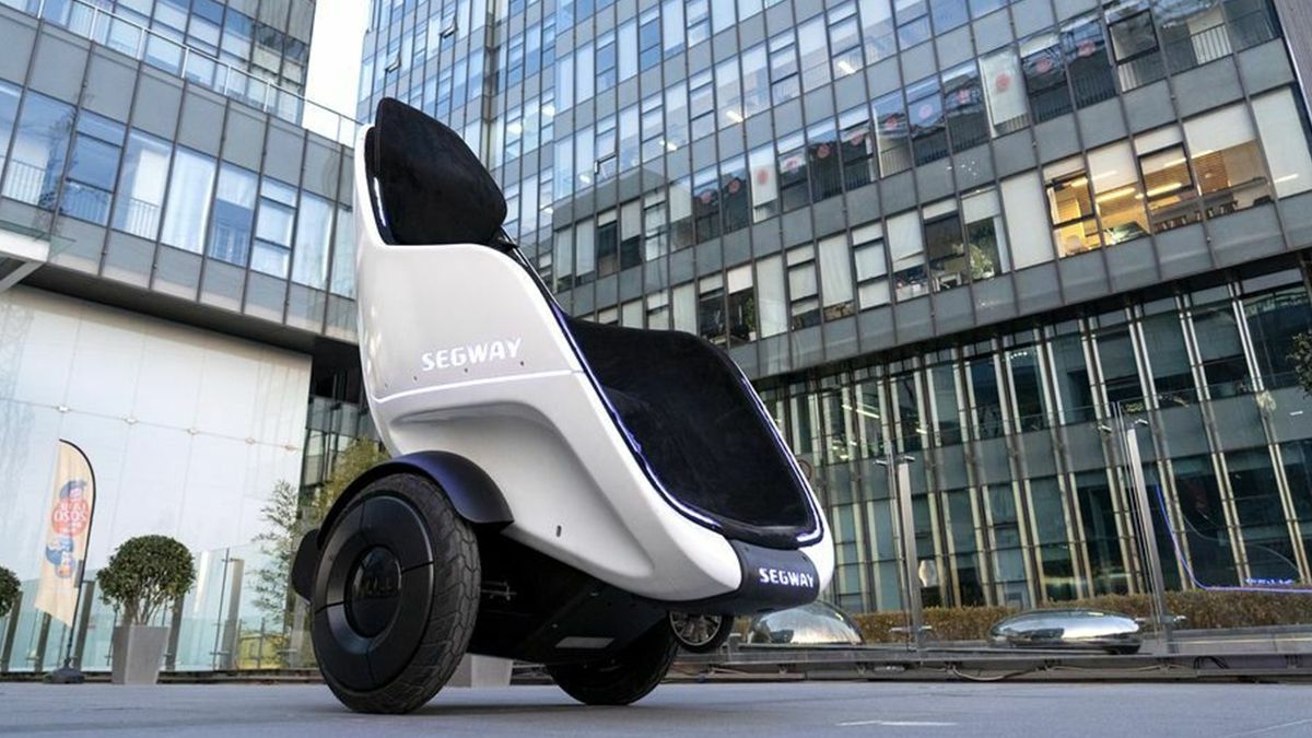 Капсула в формі яйця: Segway представила нову версію самобалансуючого транспорту