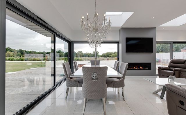 Стару водонапірну вежу перетворили у сучасне житло: ефектні фото - фото 378589