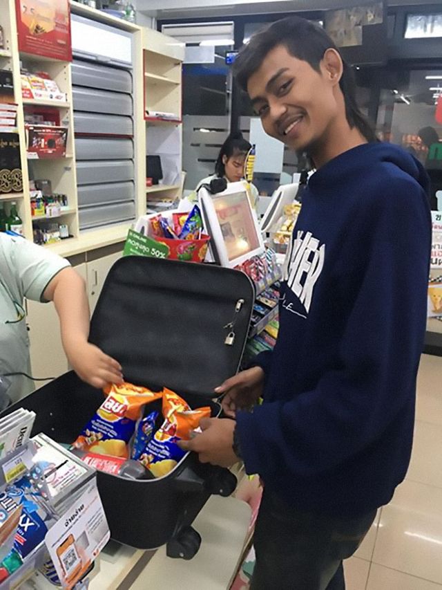 Жителі Таїланду знайшли 30 альтернатив пластиковим пакетам: яскраві фото - фото 379209