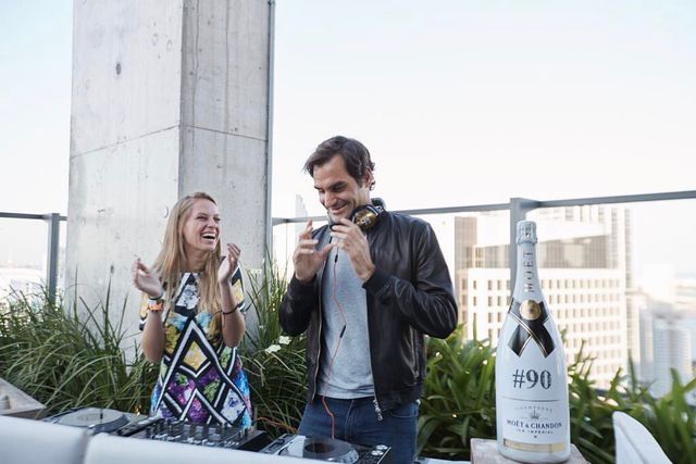 Що носить найстильніший чоловік десятиліття: 15 модних образів Роджера Федерера - фото 379322