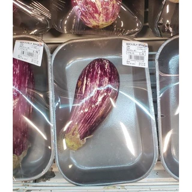 Як не треба упаковувати товари в магазинах: курйозні фото з Instagram - фото 379663