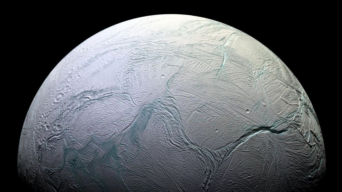 Енцелад - фото 1