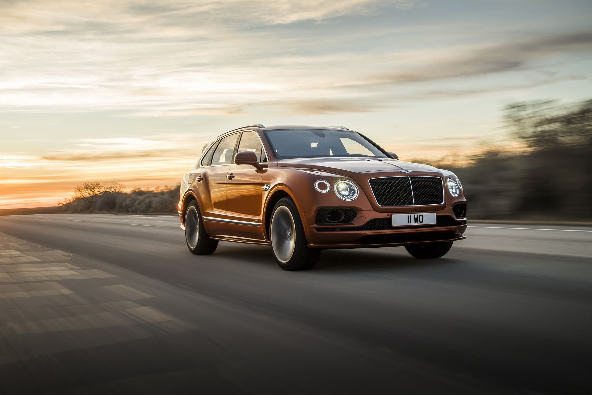 Bentley зняла збірку Bentayga Speed за допомогою дрона