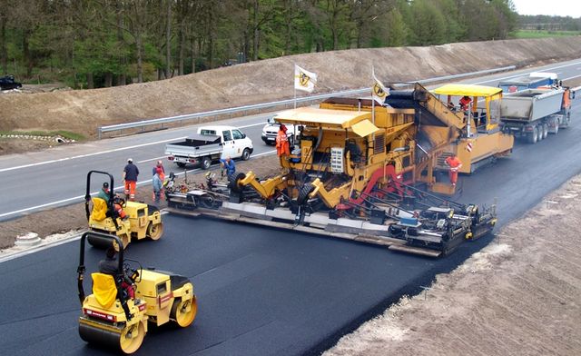 Названі дороги, які відремонтують в Україні у 2020 році - фото 380076