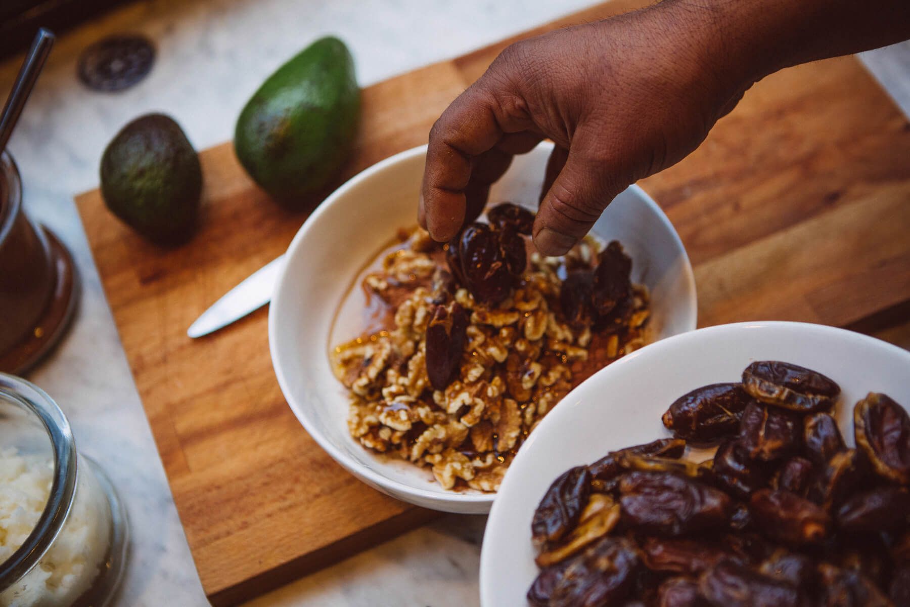 Лікарі розповіли, чим корисні фініки взимку