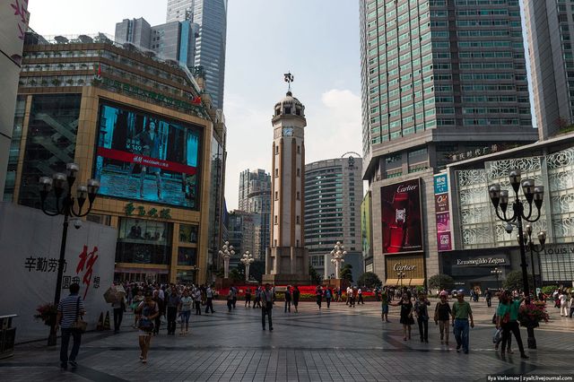 Яке місто вважається найбільшим у світі - фото 380349