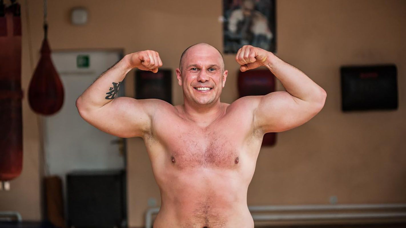 Кива закликав шанувальниць надсилати фото не в робочий час: відео