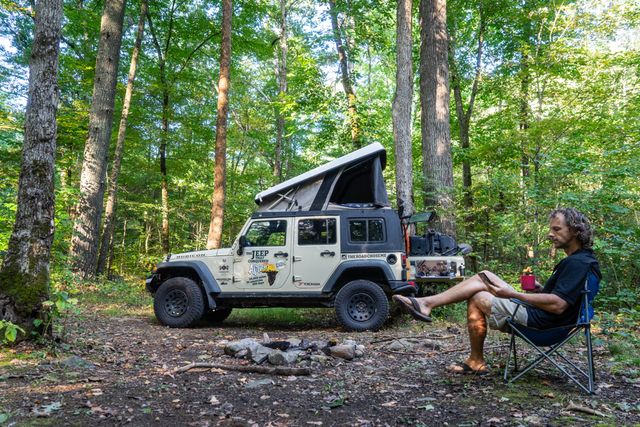 Австралієць три роки жив у Jeep Wrangler, аби мандрувати Африкою - фото 380539